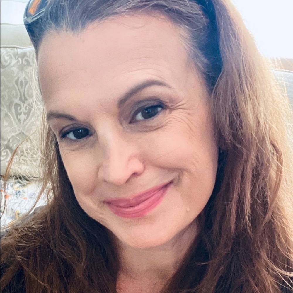 Meet your Posher, Joann